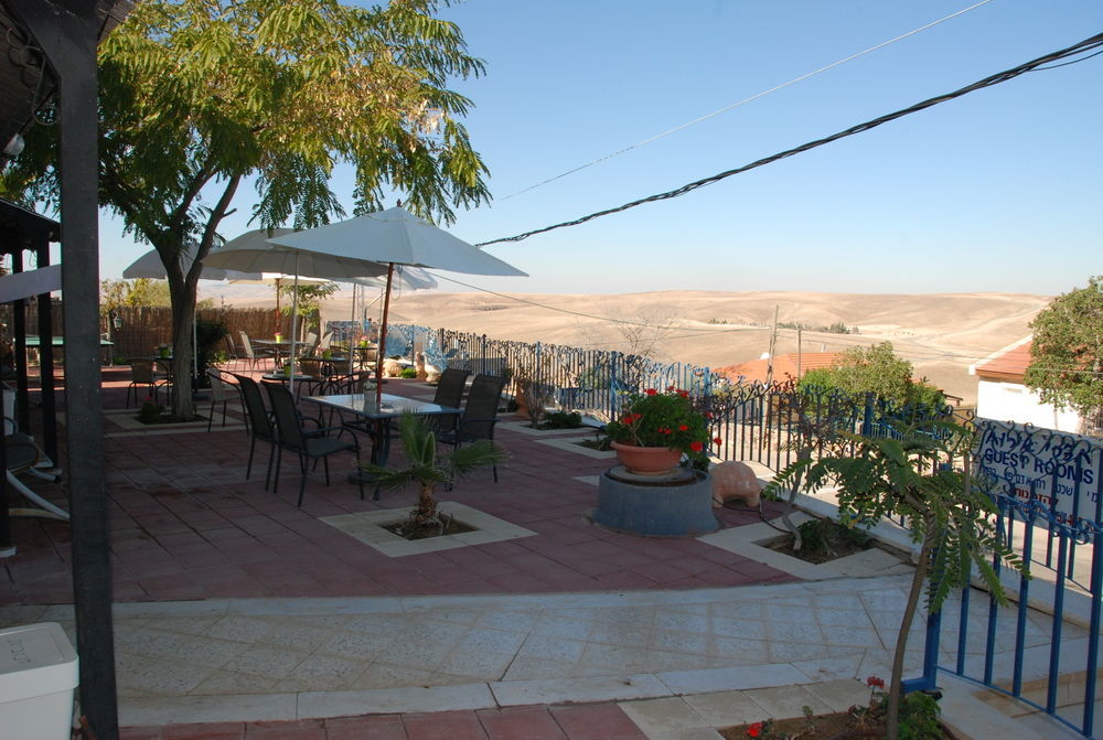 Villa 1000 Arad Buitenkant foto